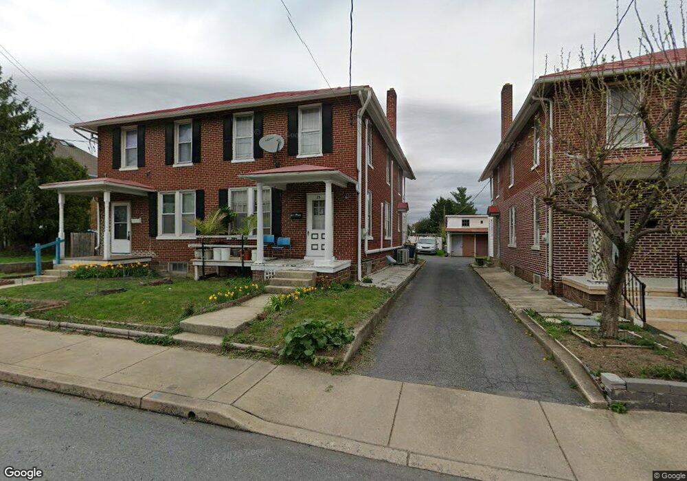 15 S Custer Ave, New Holland, PA 17557 - photo 1