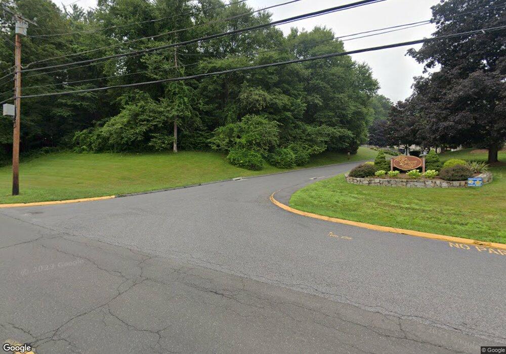 97 Chestnut St unit D, Bethel, CT 06801 - photo 1