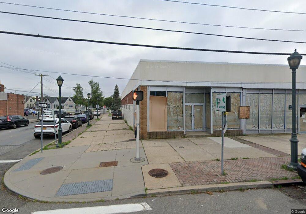 1013 Hempstead Turnpike, Franklin Square, NY 11010 - photo 1