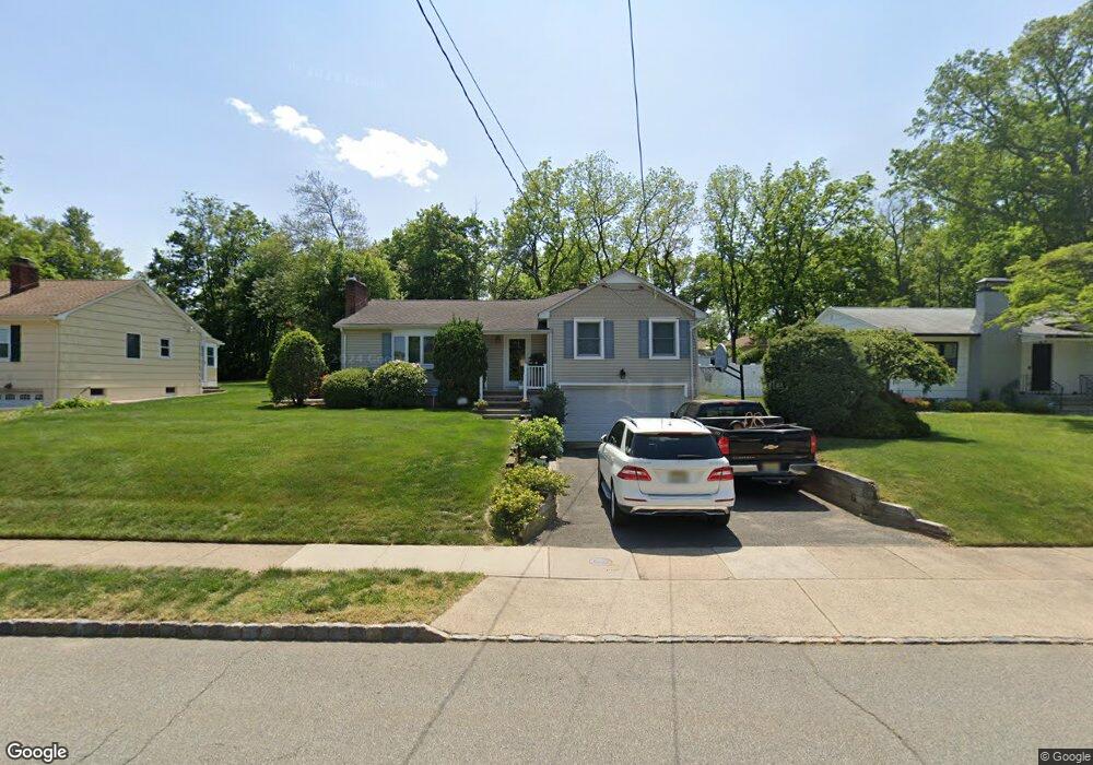 17 Salem Dr N, Whippany, NJ 07981 - photo 1