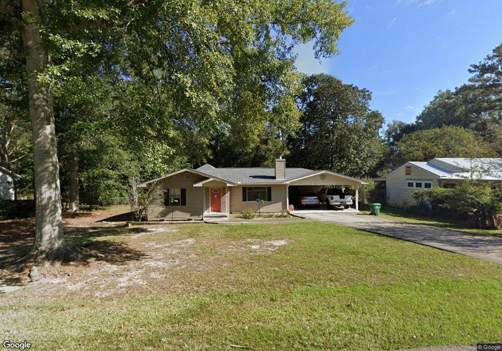 720 Stovall Ave, Picayune, MS 39466 - photo 1