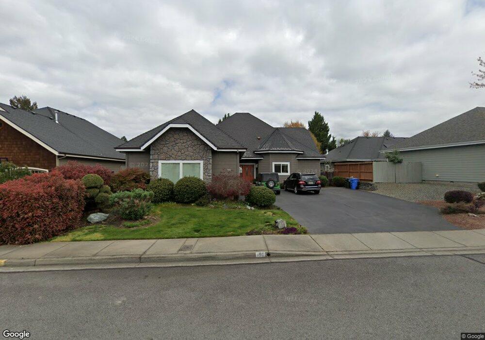 190 Whispering Dr, Grants Pass, OR 97527 - photo 1