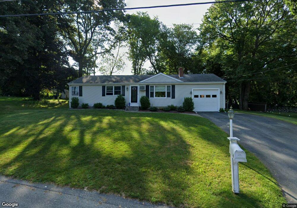 40 Roosevelt Rd, Cumberland, RI 02864 - photo 1