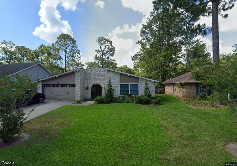 203 Lake Ontario Ct, Slidell, LA 70461 - photo 1