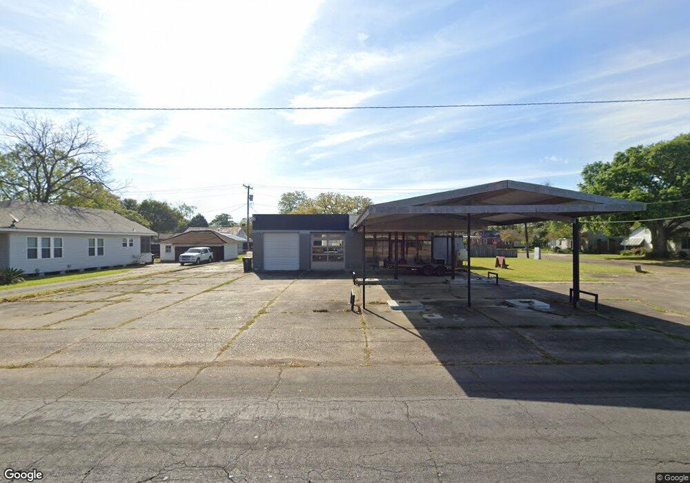 300 Indest St, New Iberia, LA 70563 - photo 1