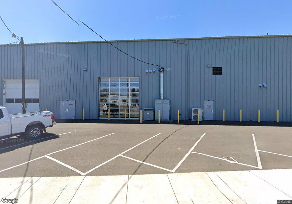 419 N Front St, Central Point, OR 97502 - photo 1