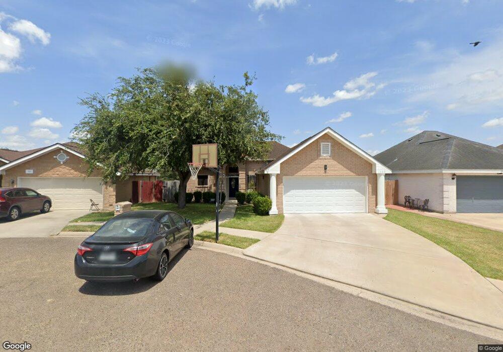 1355 La Ciniega Dr, Weslaco, TX 78596 - photo 1