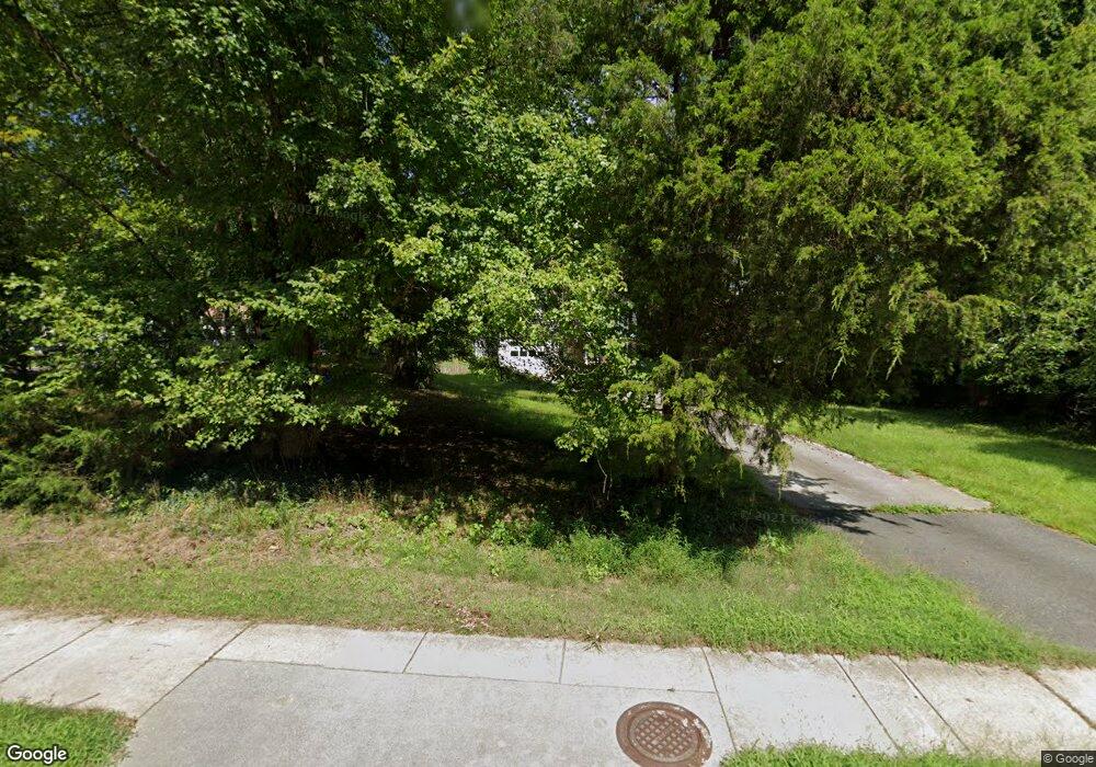 18911 Fuller Heights Rd, Triangle, VA 22172 - photo 1