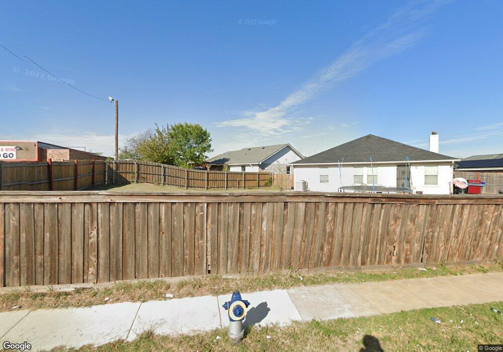 8026 Marielle Cir, Dallas, TX 75232 - photo 1