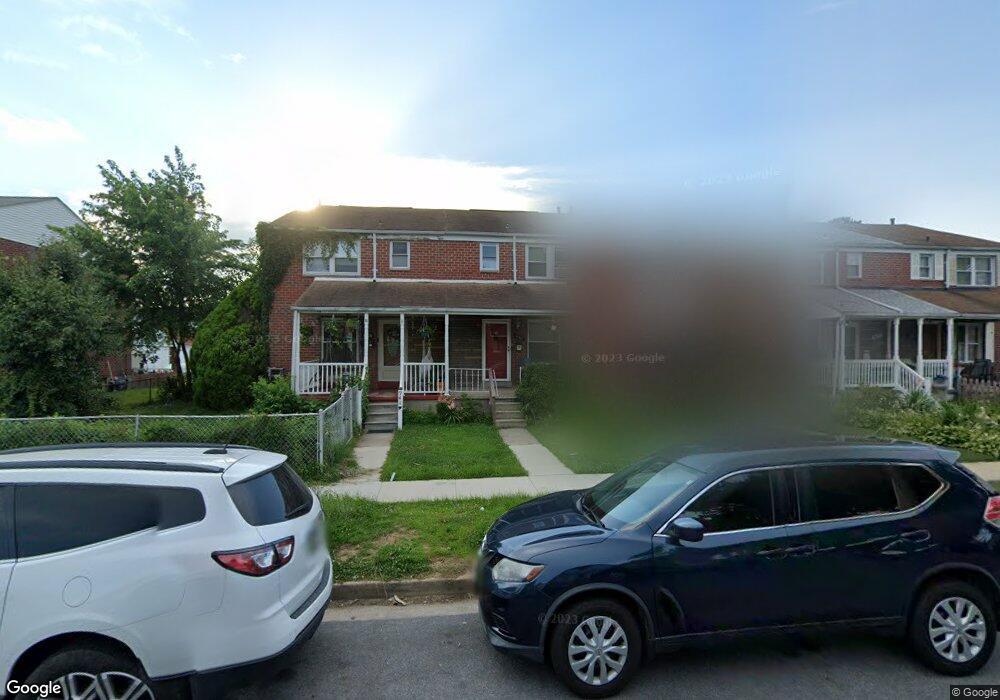 946 Foxridge Ln, Essex, MD 21221 - photo 1