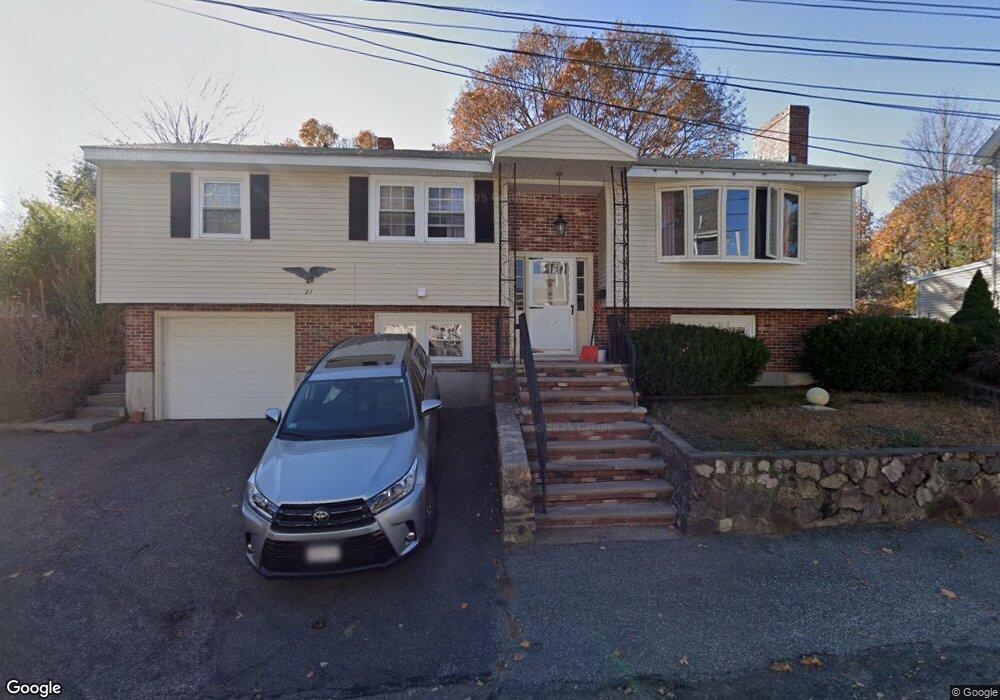 27 Buckman St, Woburn, MA 01801 - photo 1
