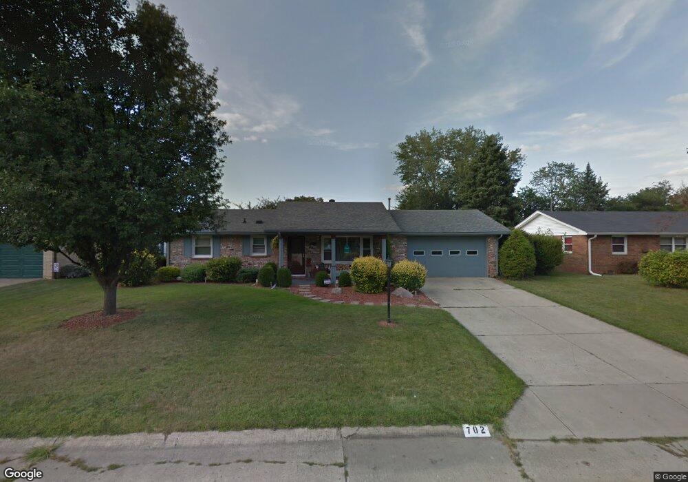 702 Piccadilli Rd, Anderson, IN 46013 - photo 1