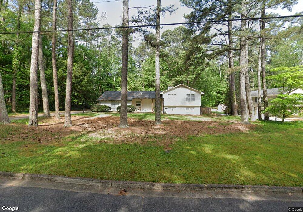 1110 Falstaff Dr, Roswell, GA 30076 - photo 1