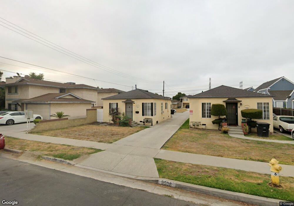 9510 Cedar St, Bellflower, CA 90706 - photo 1