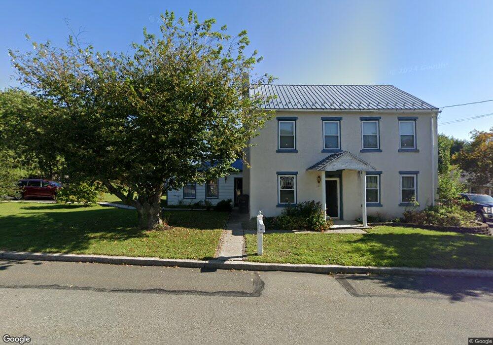 365 Mill St, Boyertown, PA 19512 - photo 1