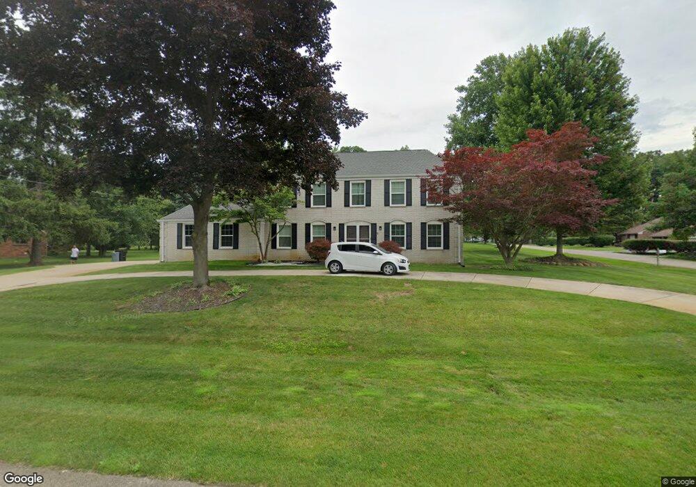 2851 Birchena Crescent, West Bloomfield, MI 48324 - photo 1