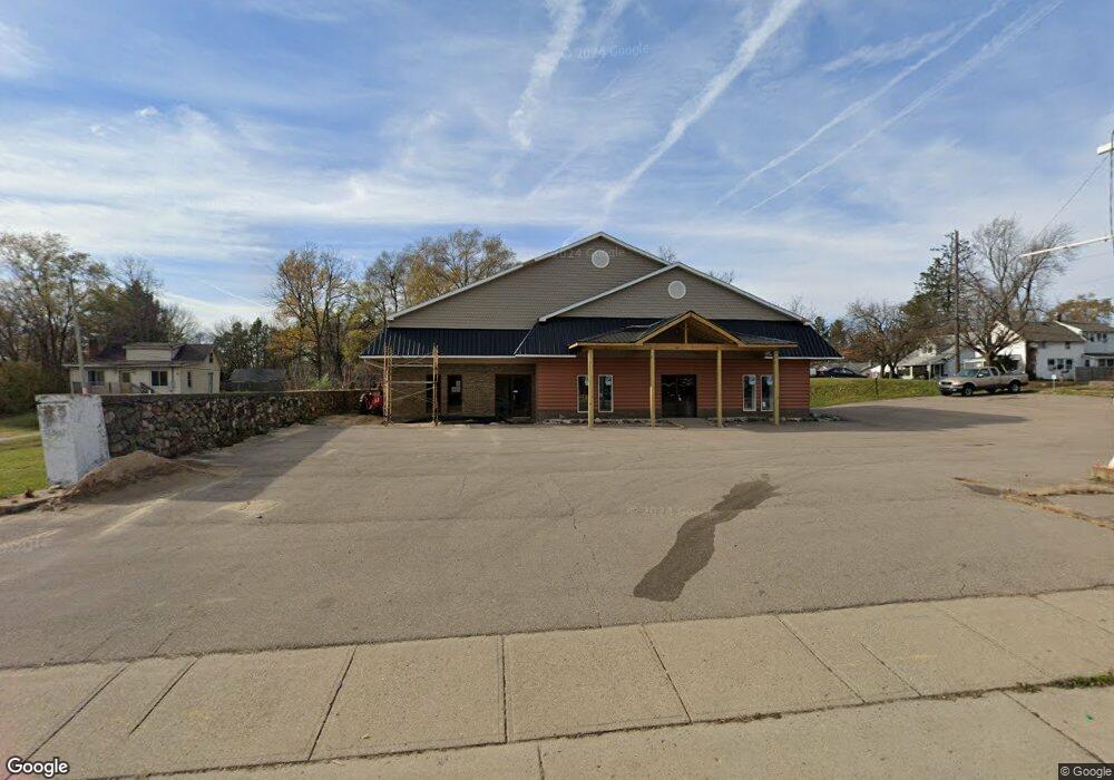 3104 S Cedar St, Lansing, MI 48910 - photo 1