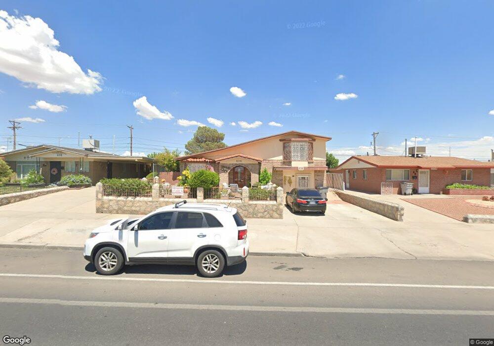 636 N Yarbrough Dr, El Paso, TX 79915 - photo 1