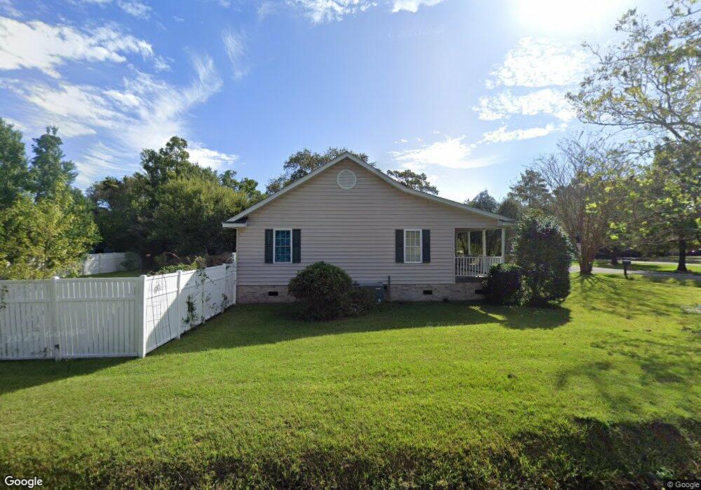 1824 Calhoun Dr, Georgetown, SC 29440 - photo 1