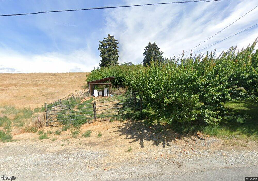 2261 8th St SE, East Wenatchee, WA 98802 - photo 1