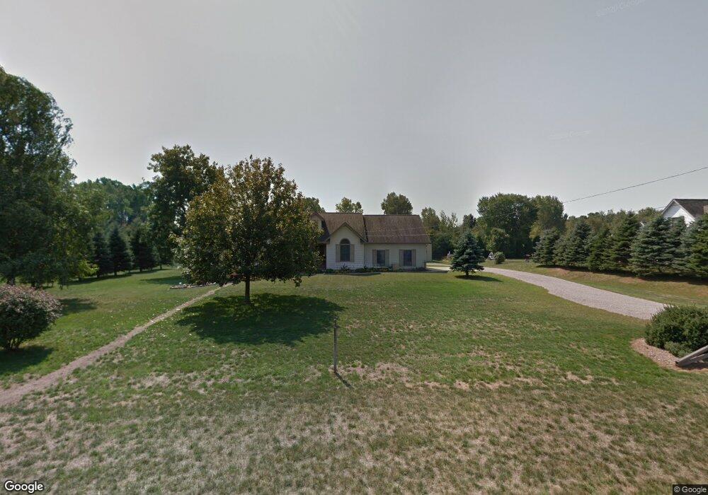 12828 Birch Run Rd, Birch Run, MI 48415 - photo 1