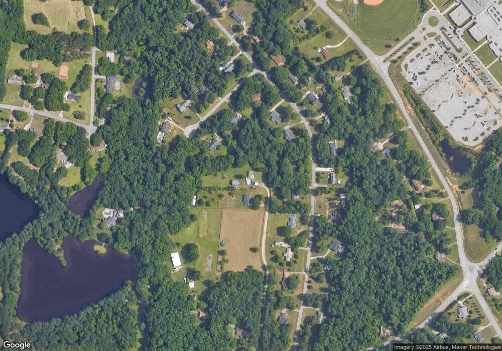 921 Hemphill Rd, Stockbridge, GA 30281 - photo 1