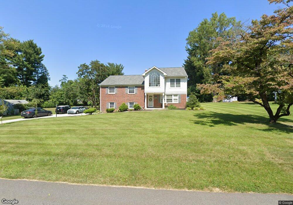 213 Grandview Rd, Media, PA 19063 - photo 1