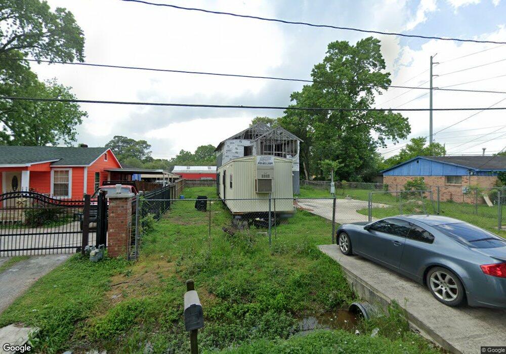 9105 Kelburn Dr, Houston, TX 77016 - photo 1