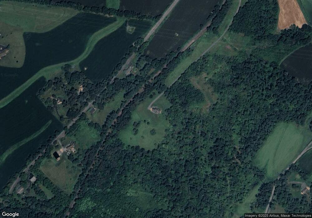 4060 Church View Rd, Emmaus, PA 18049 - photo 1