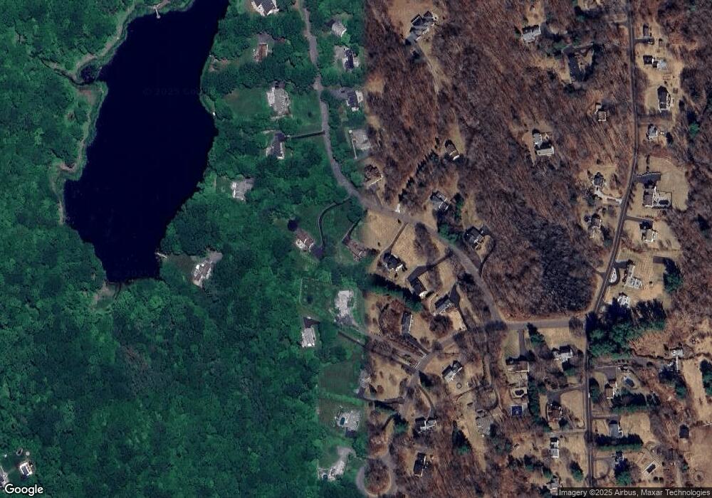 57 Falcon Crest Rd, Middlebury, CT 06762 - photo 1