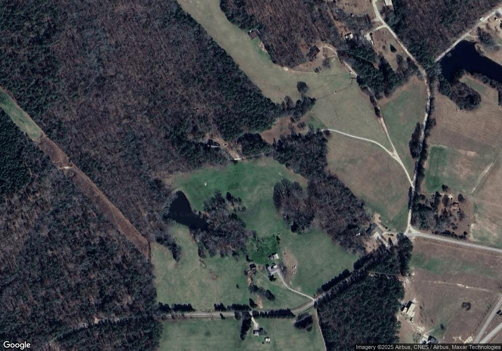 2138 Pauline Daniels Rd, Elberton, GA 30635 - photo 1