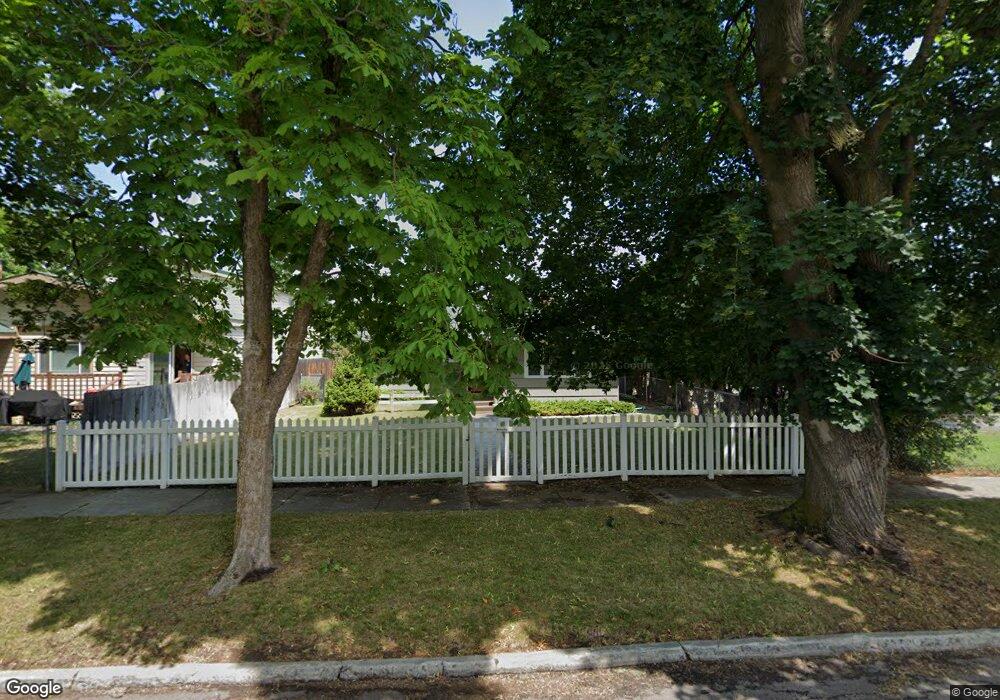 911 6th Ave E, Kalispell, MT 59901 - photo 1