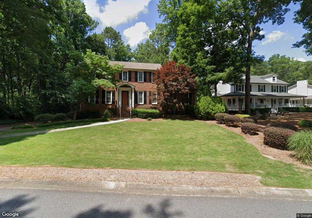 3759 Rivaridge Dr, Marietta, GA 30062 - photo 1