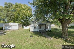 206 E Sycamore St, Gladstone, IL 61437