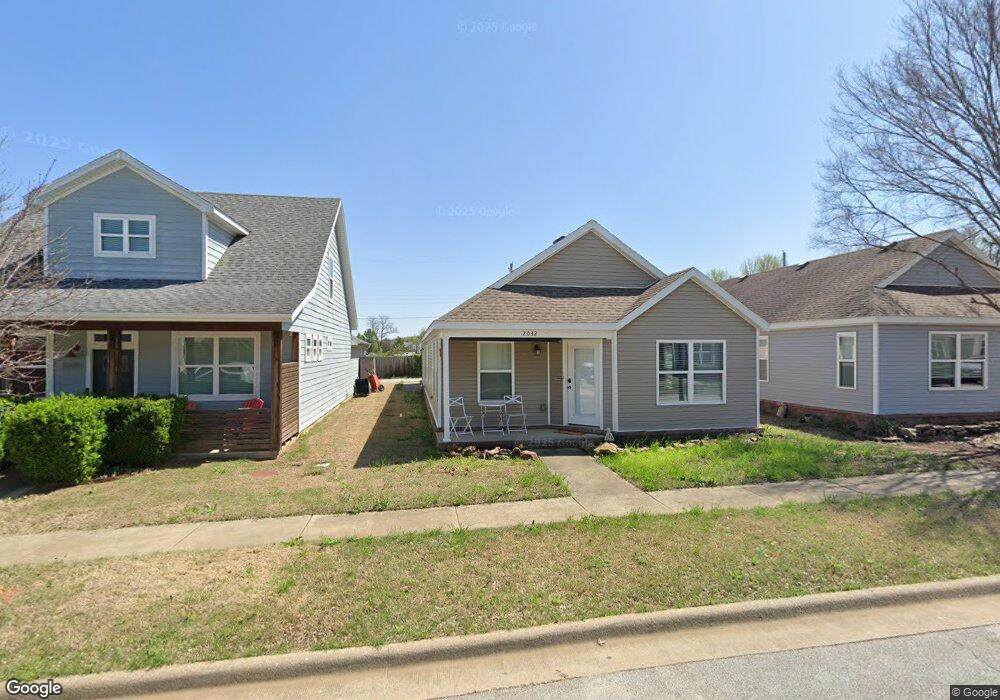 2032 S Florida Way, Fayetteville, AR 72701 - photo 1