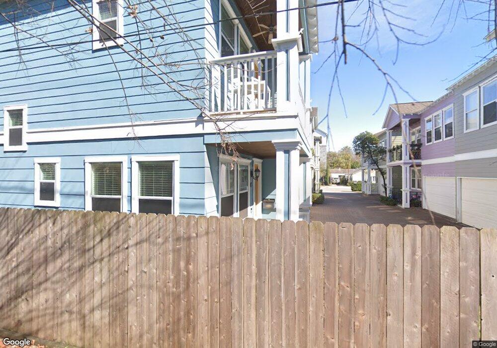 917 Yale St, Houston, TX 77008 - photo 1