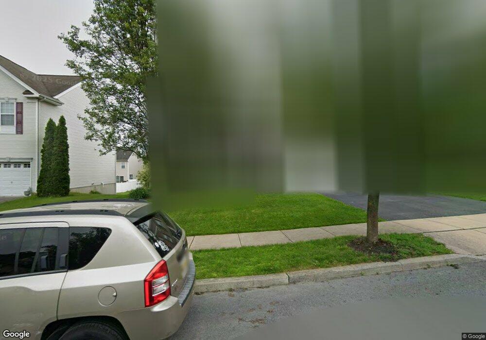 3483 Lurman Dr, Macungie, PA 18062 - photo 1