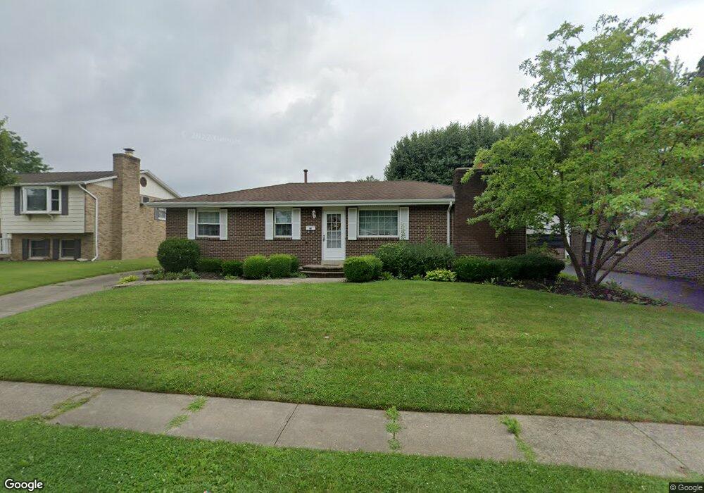 1715 Sioux Dr, Xenia, OH 45385 - photo 1