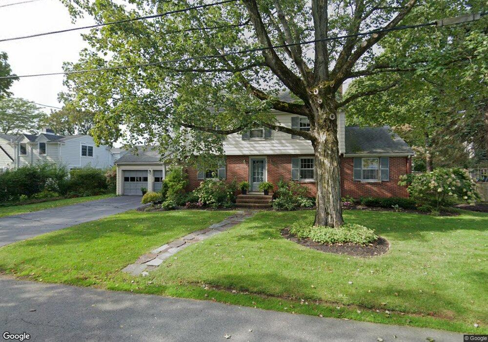 72 Oxford St, Winchester, MA 01890 - photo 1