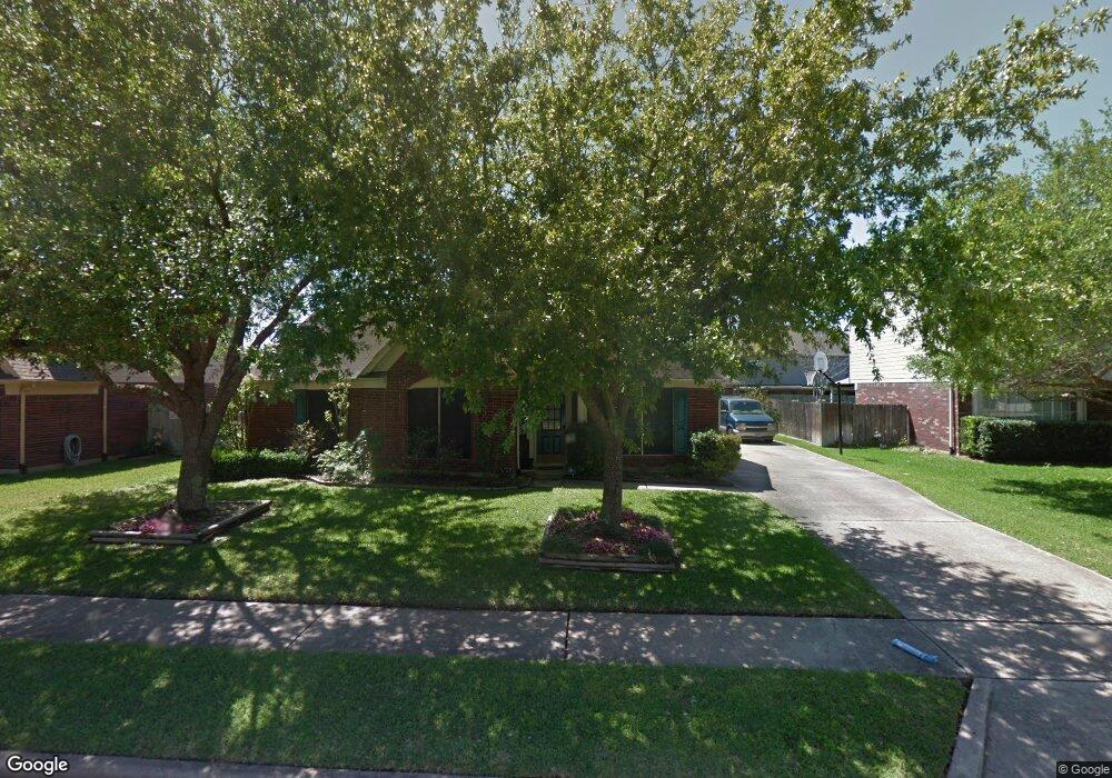 4006 Hazelwood Dr, Pearland, TX 77584 - photo 1