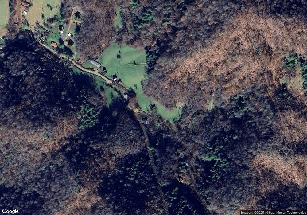 1534 Langford Branch Rd, Burnsville, NC 28714 - photo 1