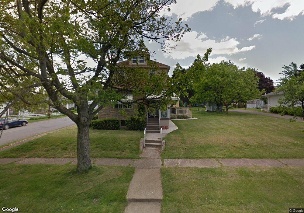 2401 Winfield Ave, Scranton, PA 18505 - photo 1