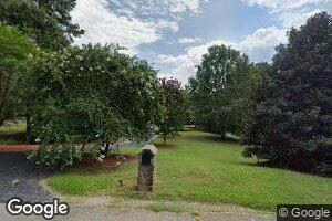 103 Mariners Rd, Hodges, SC 29653