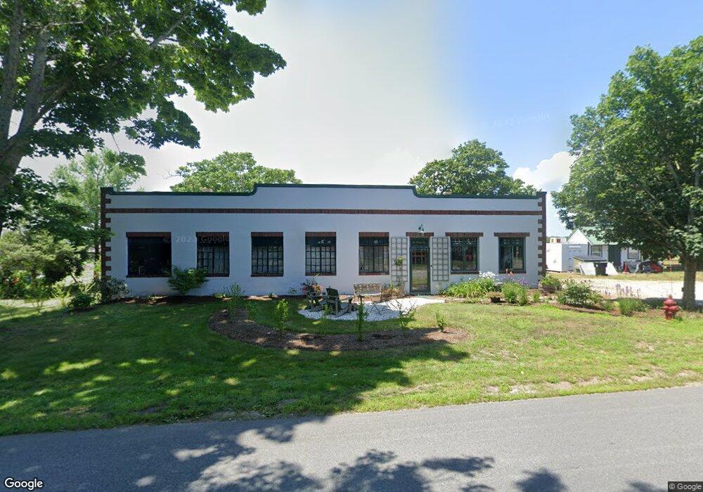 460 Smith Neck Rd, South Dartmouth, MA 02748 - photo 1