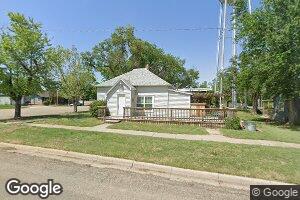 102 E Park St, Claflin, KS 67525