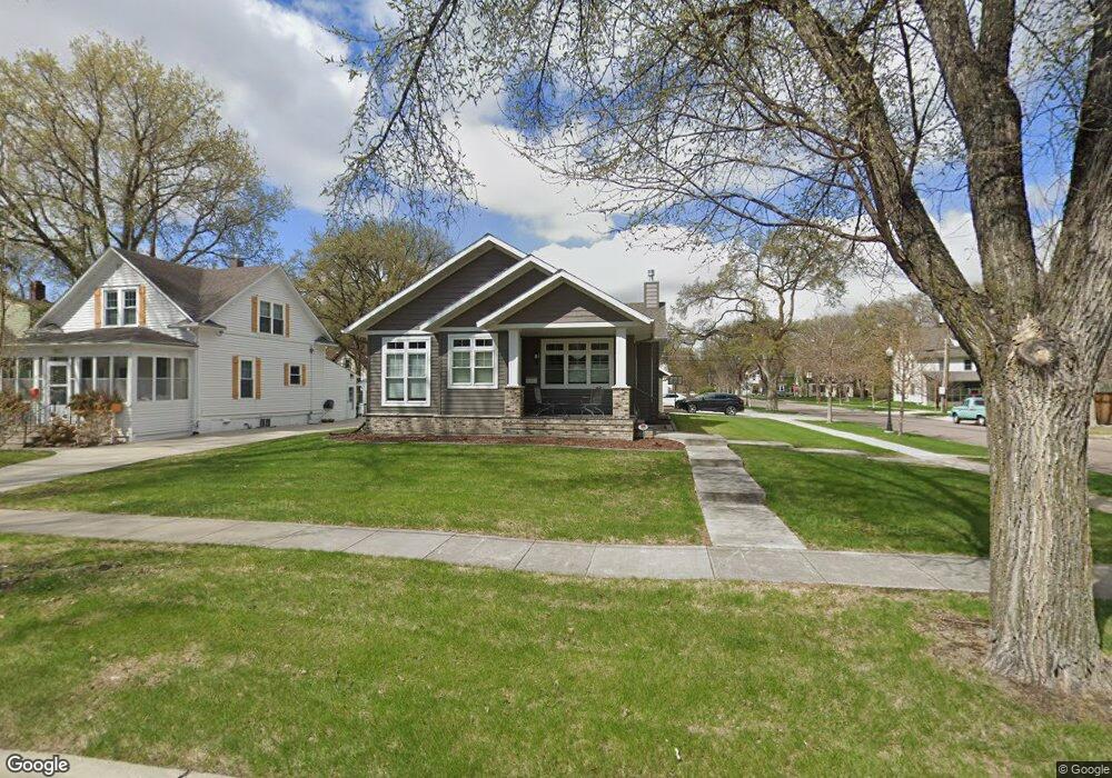 702 15th Ave S, Fargo, ND 58103 - photo 1