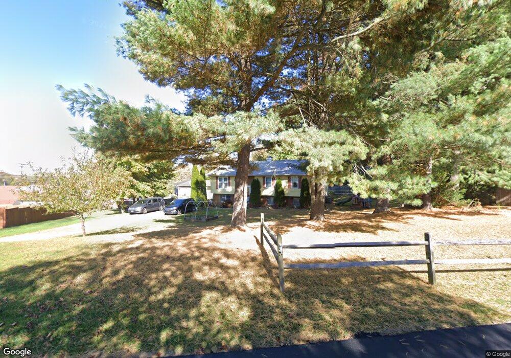 602 Fern Way, Sykesville, MD 21784 - photo 1