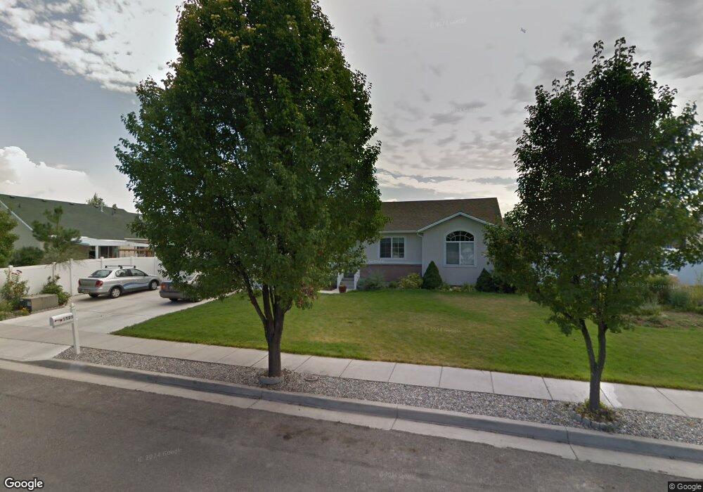 1539 Fiver Cir, Riverton, UT 84065 - photo 1