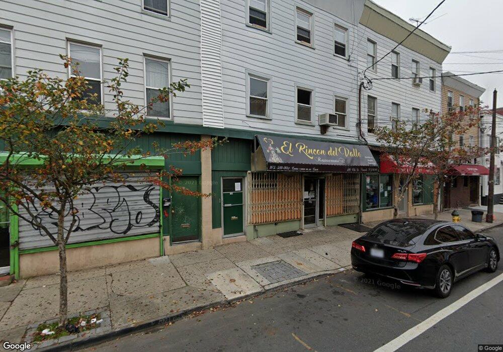 120 Elm St, Newark, NJ 07105 - photo 1