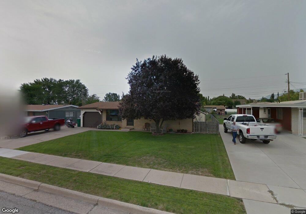 219 E Diamond St, Layton, UT 84041 - photo 1